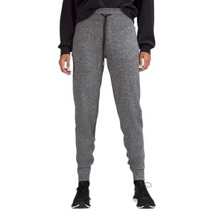 Lululemon Engineered Warmth Jogger Pant Grey Merino Wool Sz 6